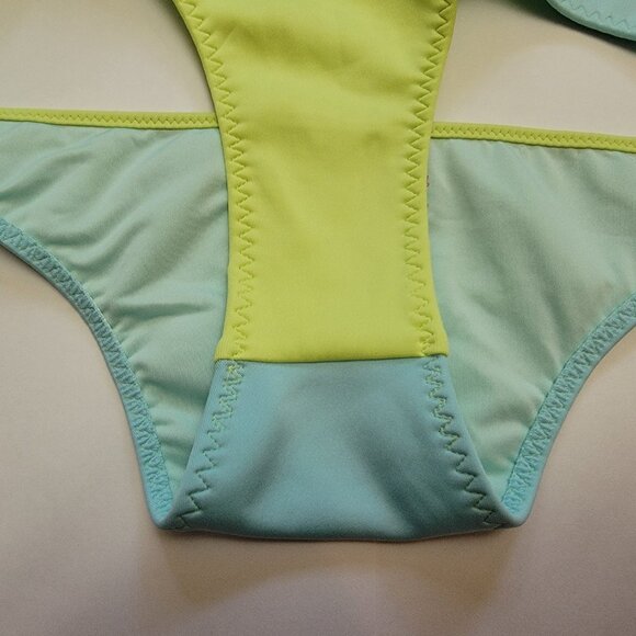 Victoria's Secret Neoprene Colorblock Bikini Set - Picture 14 of 16